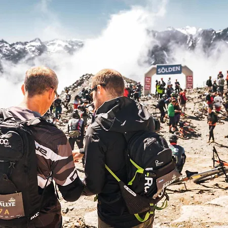 In Near Lifts Lägenhet *