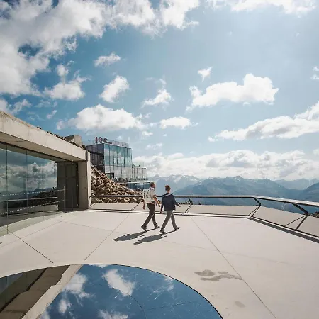 In Near Lifts * 솔덴